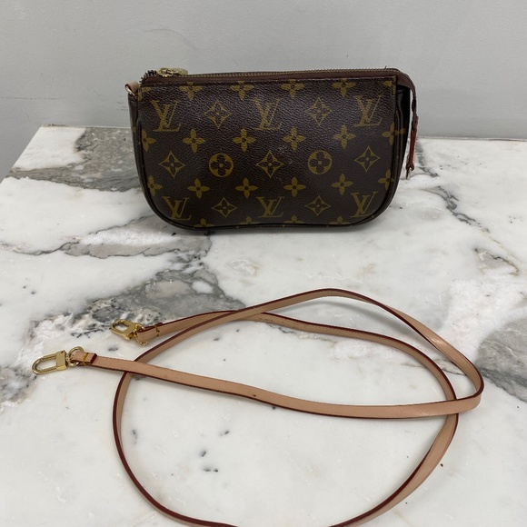 Louis Vuitton Handbag Pochette - Picture 1 of 6